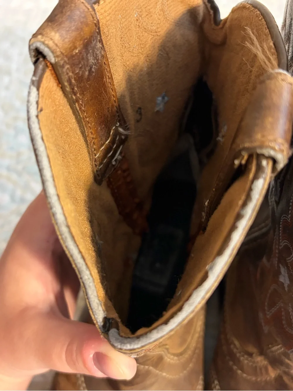 Ariat Chestnut Leather Round Toe Western Cowgirl Boots with Stars